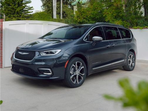 Bright White Clearcoat 2021 Chrysler Pacifica Pinnacle