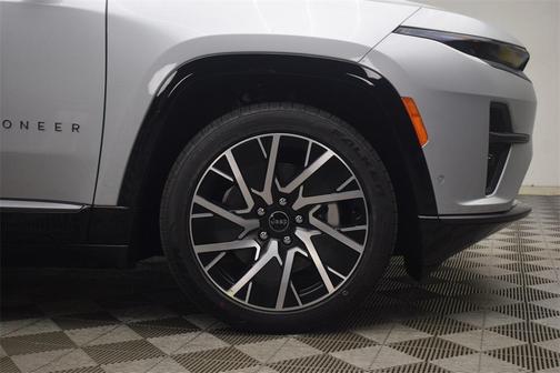 2025 Jeep Wagoneer S Limited