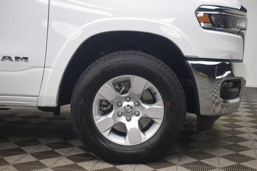 Bright White Clearcoat 2026 RAM 1500 Big Horn/Lone Star