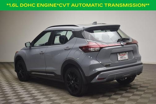 Boulder Gray Pearl 2023 Nissan Kicks SR