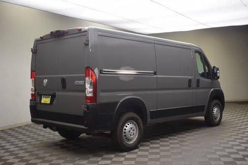 2025 RAM ProMaster 2500 Base