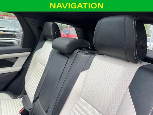 Silicon Silver 2022 Land Rover Discovery Sport SE R-Dynamic