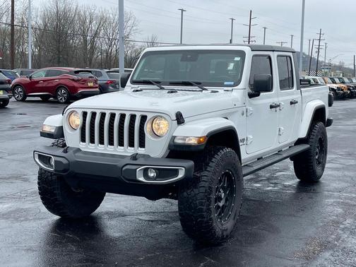 2020 Jeep Gladiator Overland