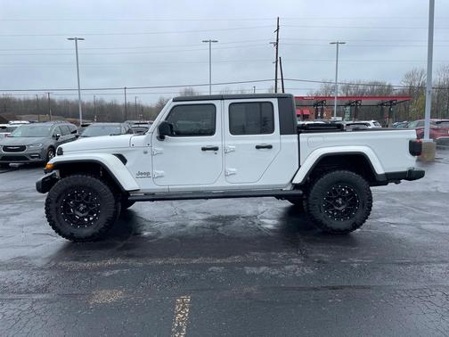 2020 Jeep Gladiator Overland