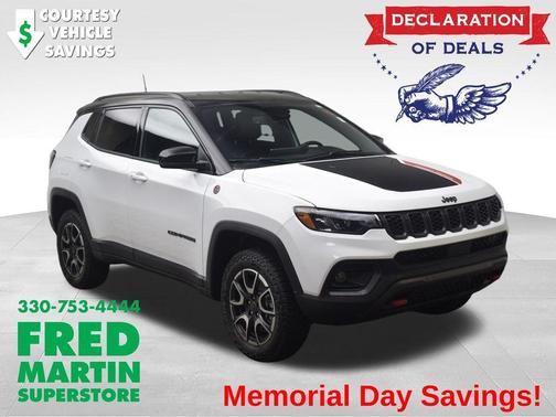 Bright White Clearcoat 2026 Jeep Compass Trailhawk