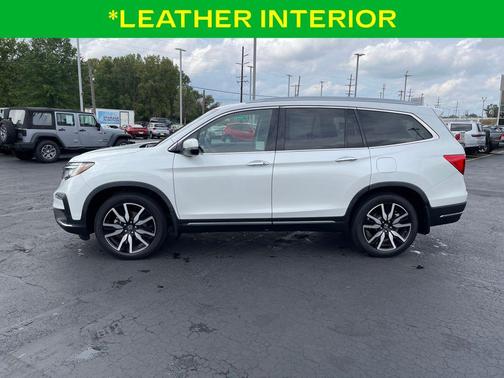 2022 Honda Pilot Touring 7-Passenger