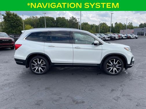 2022 Honda Pilot Touring 7-Passenger