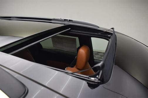 2025 Chrysler Pacifica Hybrid Pinnacle