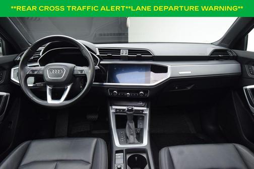 2022 Audi Q3 45 S line Premium