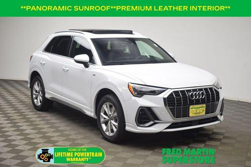 2022 Audi Q3 45 S line Premium