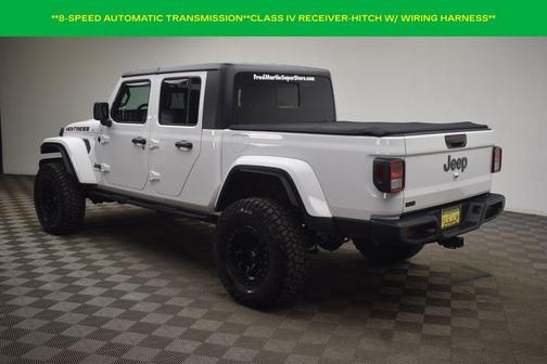 2023 Jeep Gladiator Sport