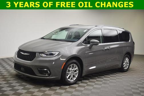 2022 Chrysler Pacifica Touring-L
