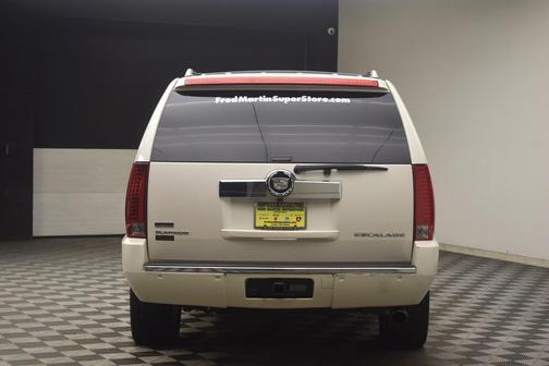 2011 Cadillac Escalade ESV Platinum Edition