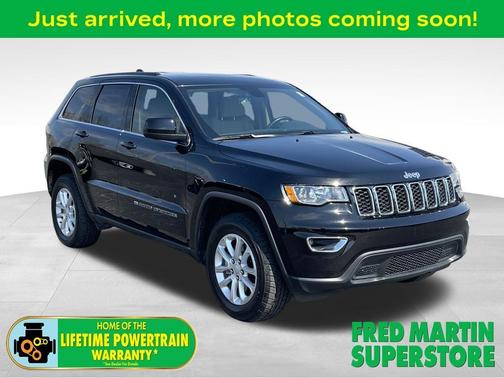 Diamond Black 2022 Jeep Grand Cherokee WK Laredo