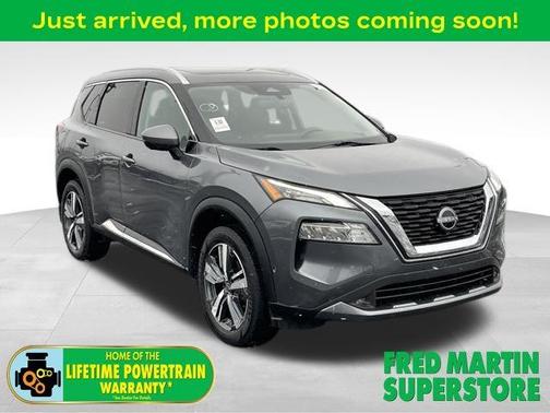 2022 Nissan Rogue SL