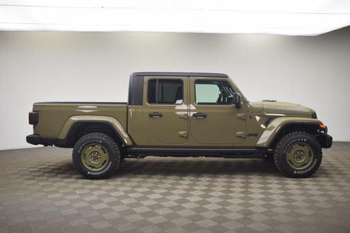 41 2026 Jeep Gladiator Sport