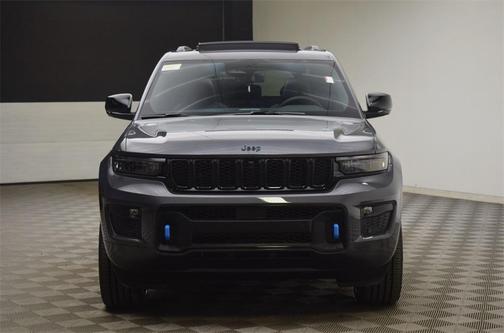 2025 Jeep Grand Cherokee 4xe Base