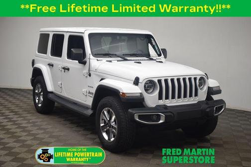 Bright White Clearcoat 2019 Jeep Wrangler Unlimited Sahara