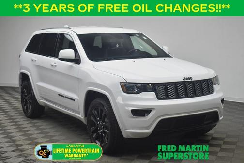 Bright White Clearcoat 2021 Jeep Grand Cherokee Laredo X