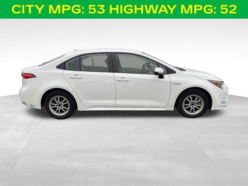 Super White 2020 Toyota Corolla Hybrid LE