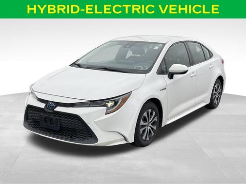 Super White 2020 Toyota Corolla Hybrid LE