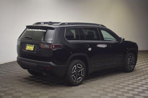 Diamond Black 2026 Jeep Cherokee LAREDO/LIMITED