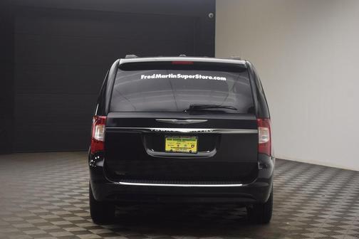 2013 Chrysler Town & Country Touring-L