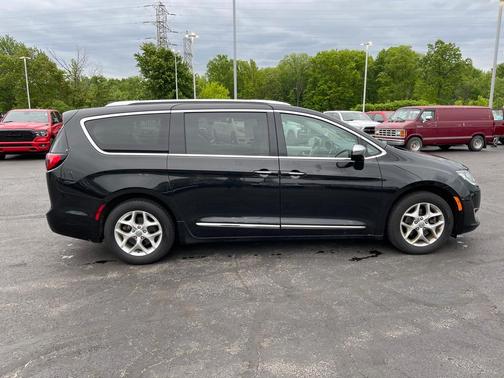 2020 Chrysler Pacifica Limited