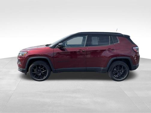 Velvet Red Pearlcoat 2022 Jeep Compass Altitude