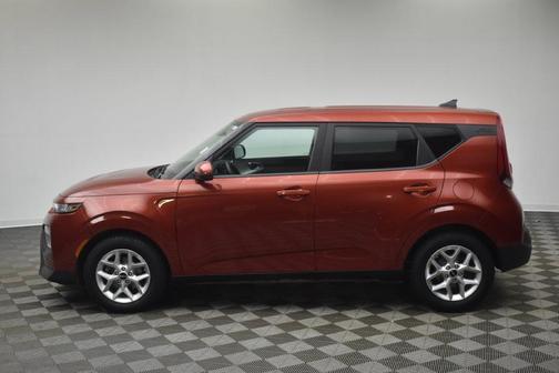 Mars Orange 2022 Kia Soul LX