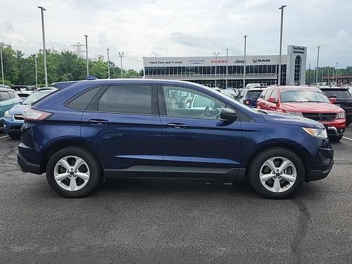 2016 Ford Edge SE