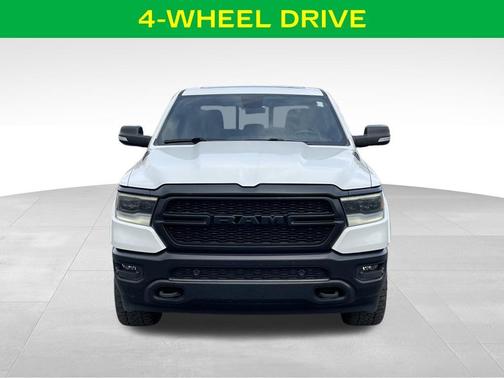 Bright White Clearcoat 2021 RAM 1500 Big Horn