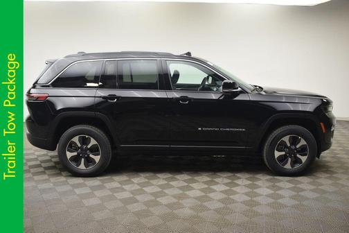 2025 Jeep Grand Cherokee 4xe Base