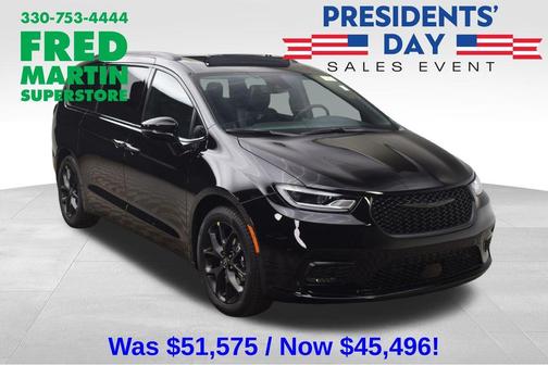 2026 Chrysler Pacifica Select