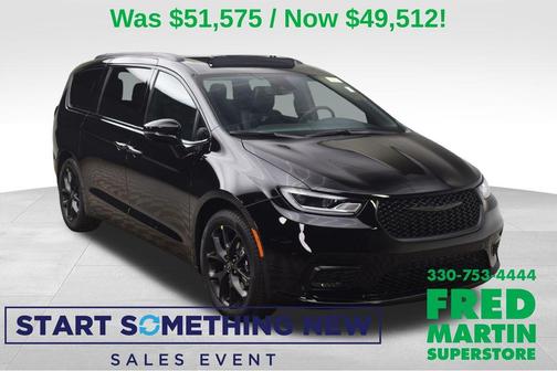 2026 Chrysler Pacifica Select