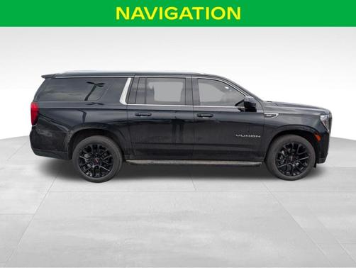 2022 GMC Yukon XL SLE