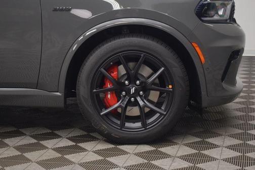 Destroyer Gray Clearcoat 2027 Dodge Durango R/T