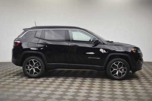 Diamond Black 2026 Jeep Compass Limited