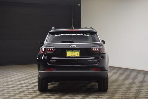 Diamond Black 2026 Jeep Compass Limited