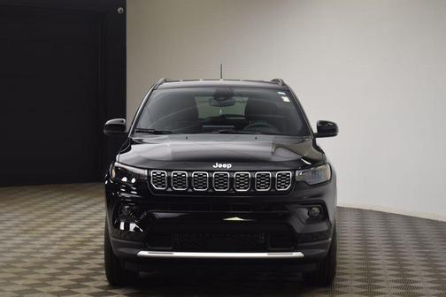 Diamond Black 2026 Jeep Compass Limited