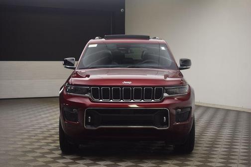 2025 Jeep Grand Cherokee Overland