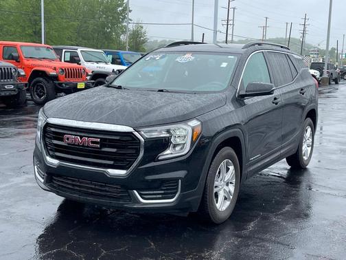 2022 GMC Terrain SLE