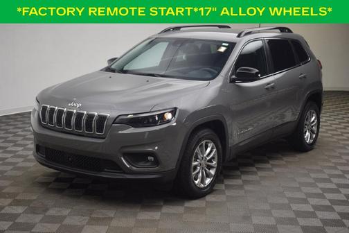 Sting Gray Clearcoat 2022 Jeep Cherokee Latitude Lux