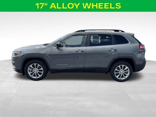 Sting Gray Clearcoat 2022 Jeep Cherokee Latitude Lux