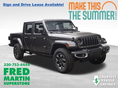 Granite Crystal Clearcoat Metallic 2026 Jeep Gladiator Sport