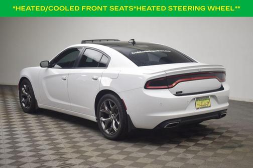 Bright White Clearcoat 2015 Dodge Charger SXT