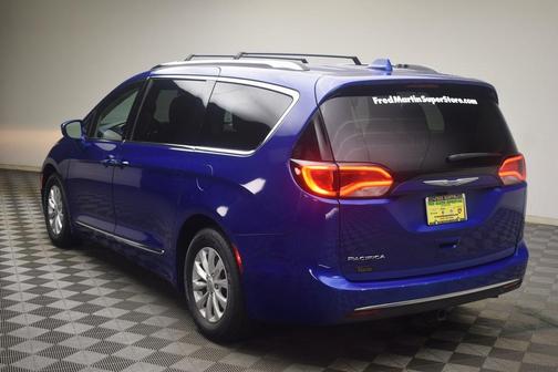 2018 Chrysler Pacifica Touring-L