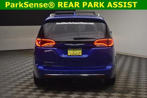 2018 Chrysler Pacifica Touring-L