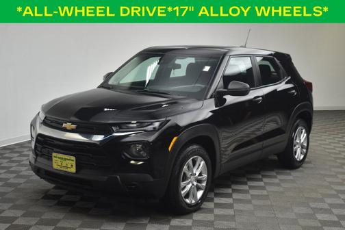 Mosaic Black Metallic 2023 Chevrolet Trailblazer LS