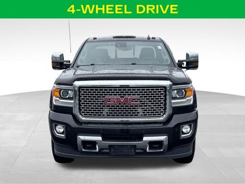 2016 GMC Sierra 2500 Denali